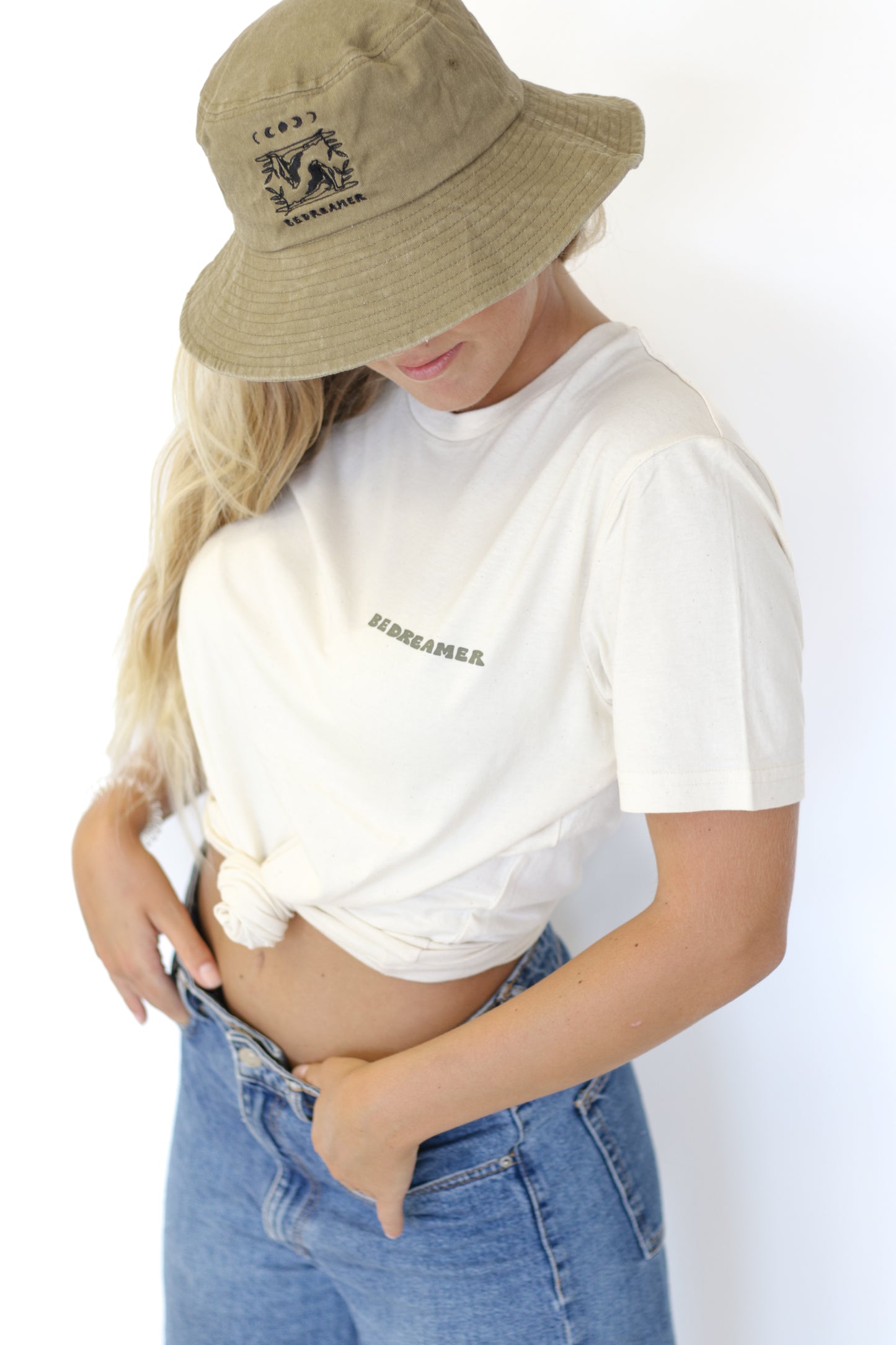Surf Girl Fuerteventura - T-shirt Unisex Natural Raw - Be Dreamer Clothing