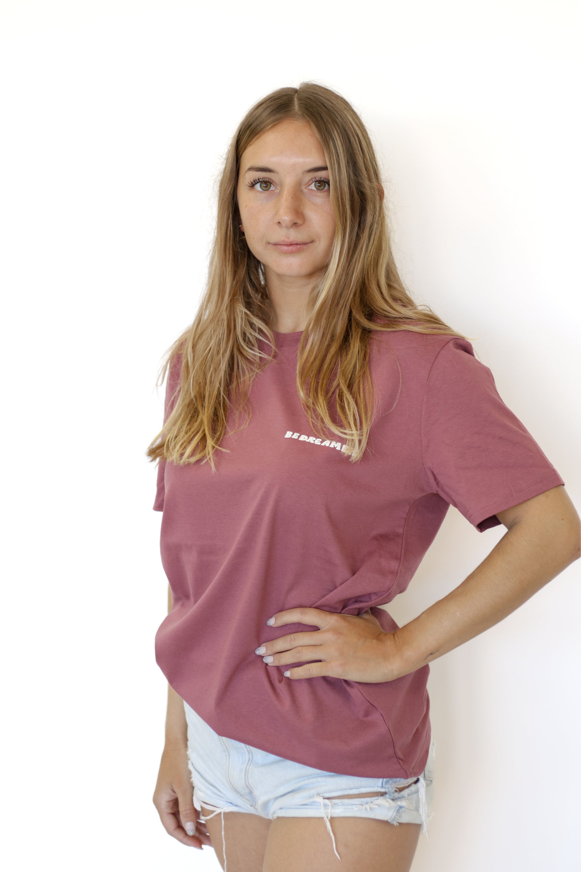Surf Girl Fuerteventura - T-shirt Unisex Hibiscus - Be Dreamer Clothing